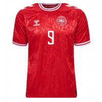 Camisa de Futebol Dinamarca Rasmus Hojlund #9 Equipamento Principal Europeu 2024 Manga Curta